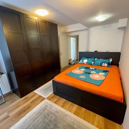 Terrace Apartments Otopeni ! エクステリア 写真