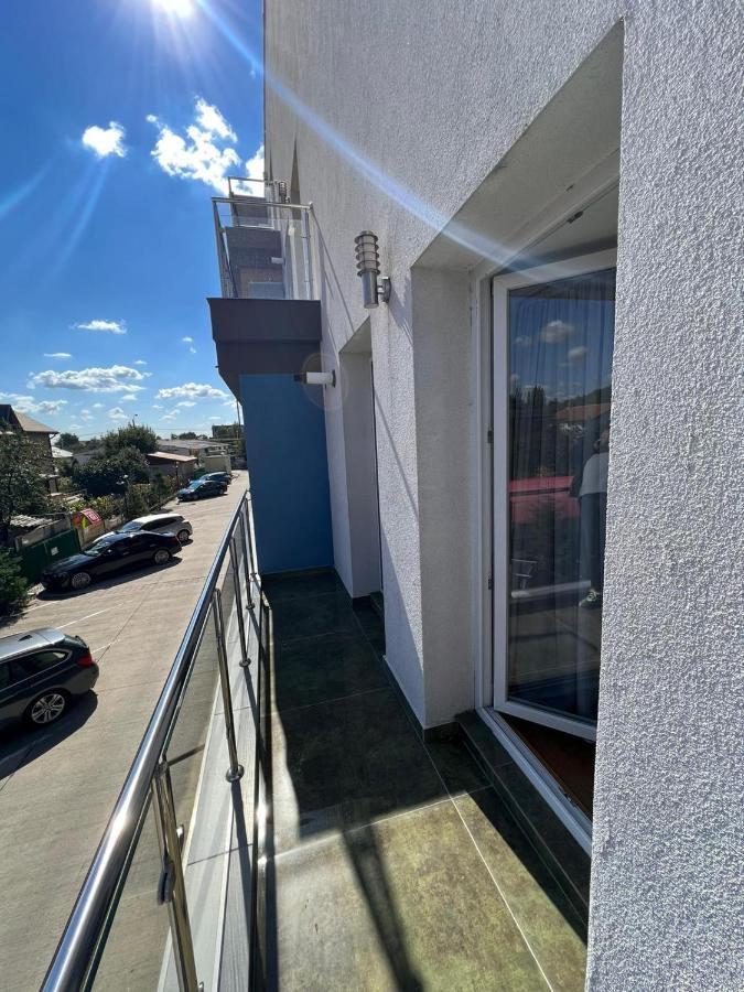 Terrace Apartments Otopeni ! エクステリア 写真